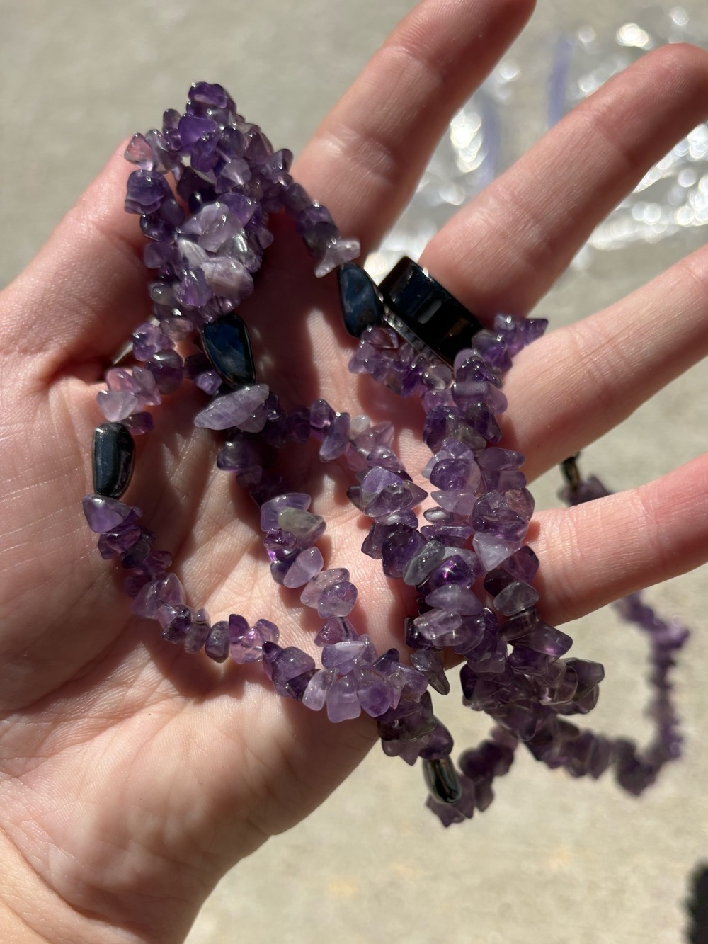 AMETHYST CHIP NECKLACE